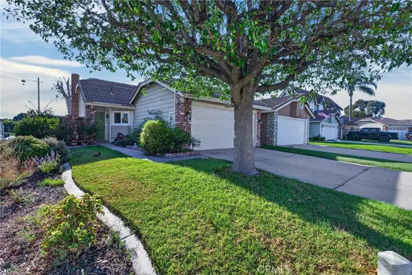 8433 E Saratoga, Anaheim, CA 92808