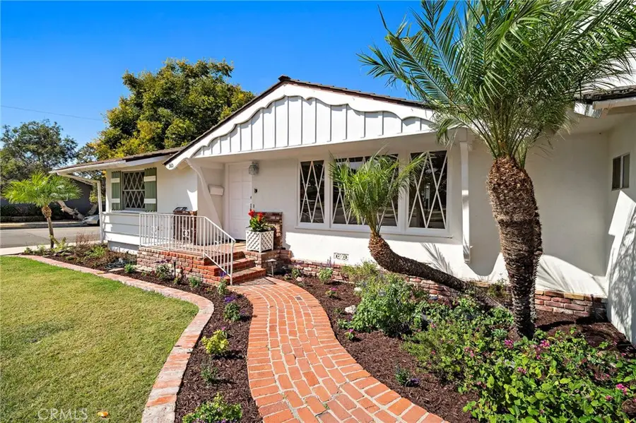 360 Bucknell Road, Costa Mesa, CA 92626 - #3