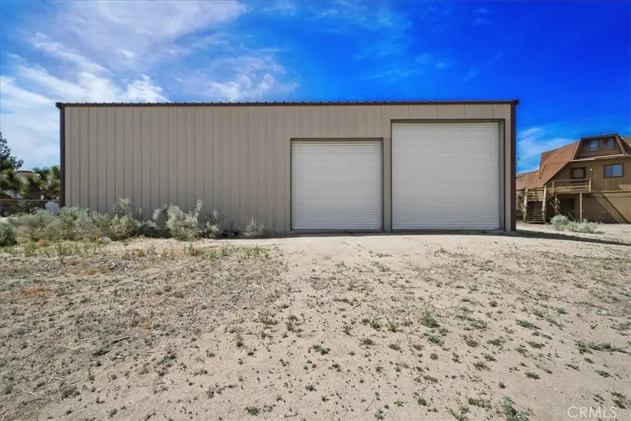10075 Monte Vista Road, Phelan, CA 92371 - #2