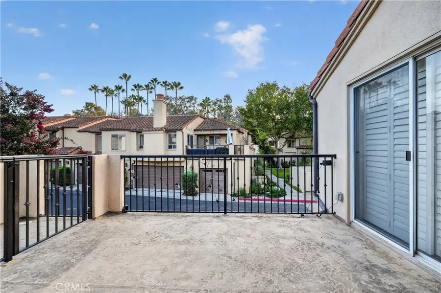 88 Corsica Drive, Newport Beach, CA 92660 - #3