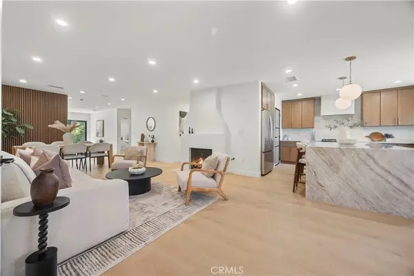 5747 Bevis Avenue, Sherman Oaks, CA 91411
