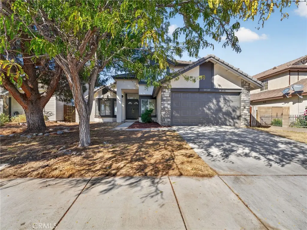 44529 Aspen Street, Lancaster, CA 93535 - #1