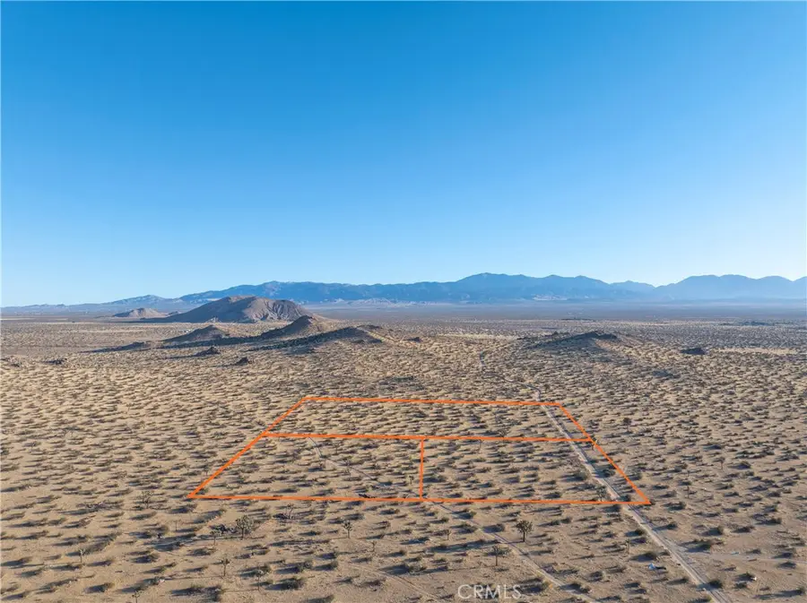 220 E Avenue P5, Palmdale, CA 93550 - #2