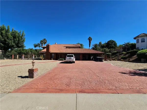 2073 Gainsborough, Riverside, CA 92506