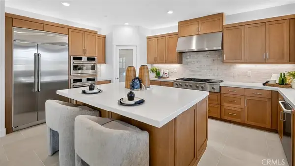 27976 Plateau Terrace, Valencia, CA 91381