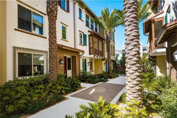 19114 Azul, Huntington Beach, CA 92648
