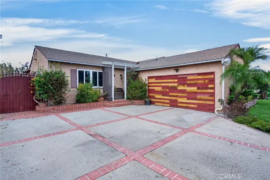 707 S Clymar Avenue, Compton, CA 90220 - #3