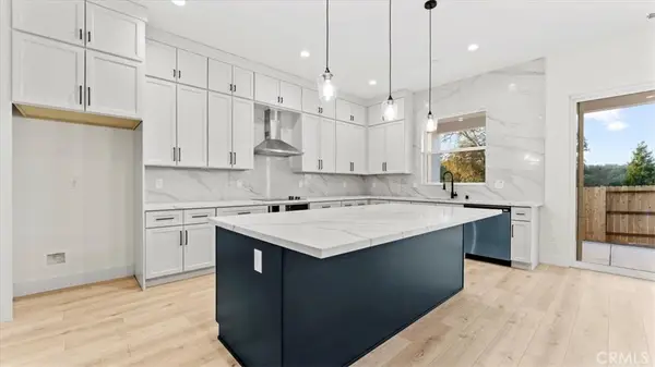 1 Moonbeam Ct Court, Oroville, CA 95966