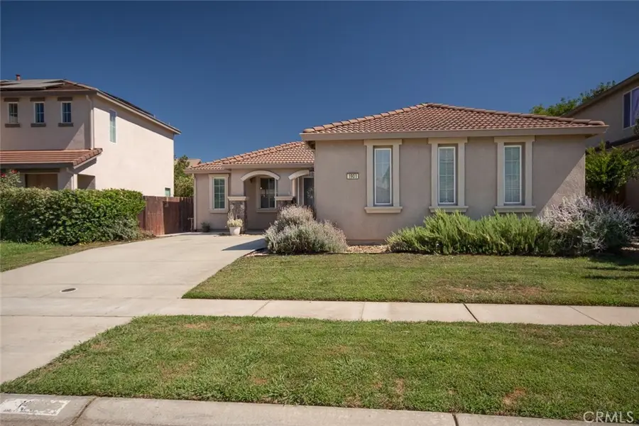 1901 Fall River, Linda, CA 95901 - #3