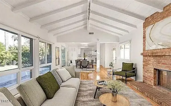5701 Corbin Avenue, Tarzana, CA 91356