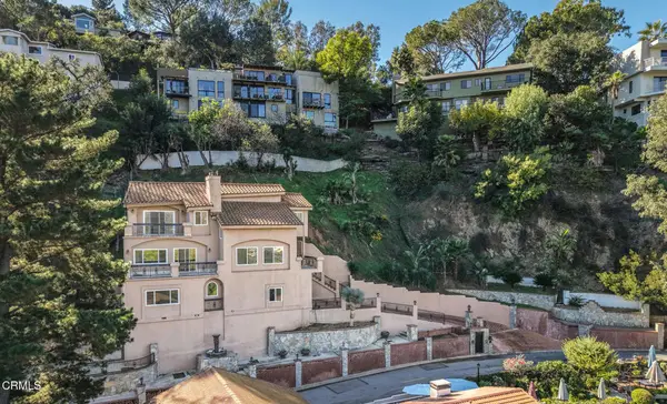 920 Glen Oaks Boulevard, Pasadena, CA 91105