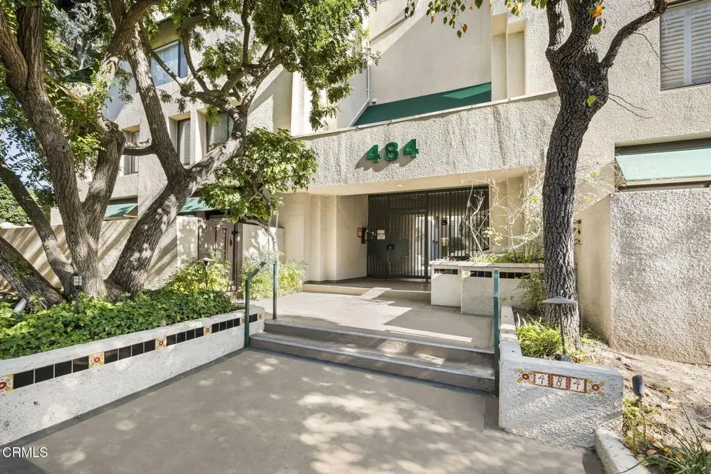 484 S Euclid #107, Pasadena, CA 91101 - Image #1