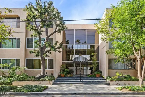 5411 Tyrone Avenue #202, Los Angeles, CA 91401