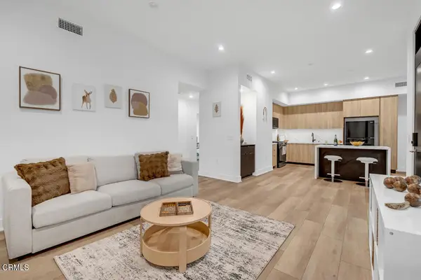 178 S Euclid Avenue #310, Pasadena, CA 91101
