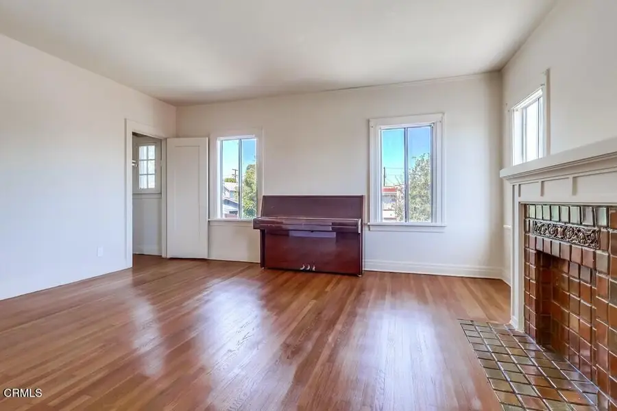 833  835 Ridgewood, Los Angeles, CA 90038 - #3