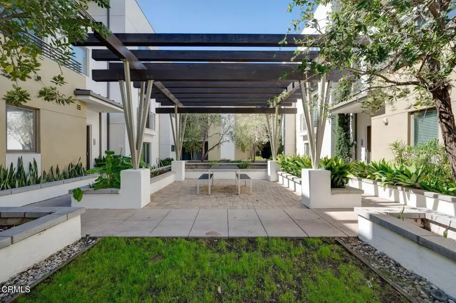 239 S Marengo Avenue #303, Pasadena, CA 91101 - #2