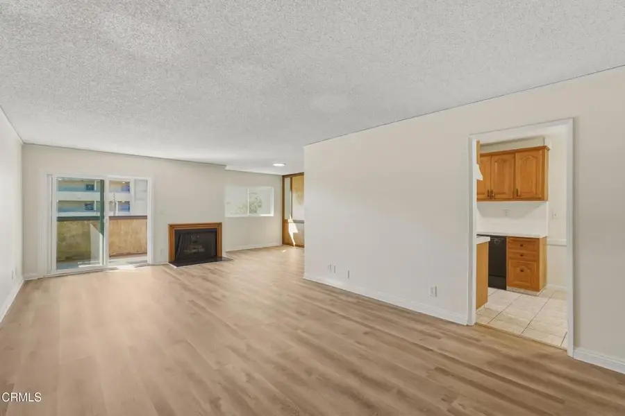 320 E Stocker Street #205, Glendale, CA 91207 - #2