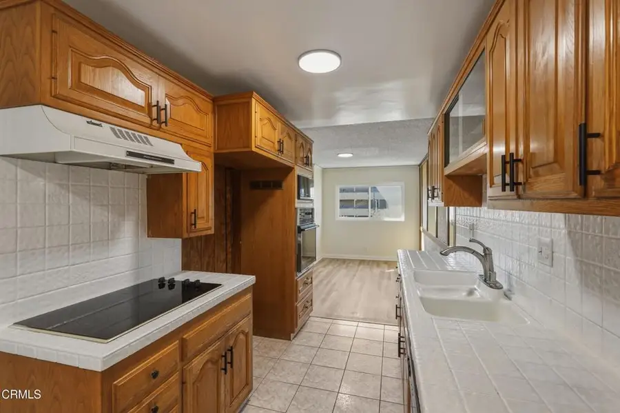 320 E Stocker Street #205, Glendale, CA 91207 - #3