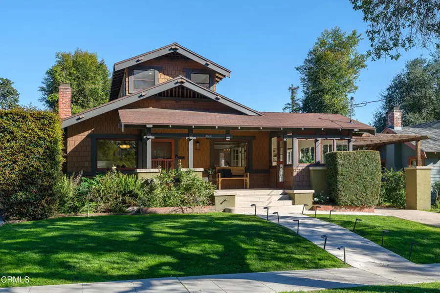 1046 N Michigan Avenue, Pasadena, CA 91104 - #2