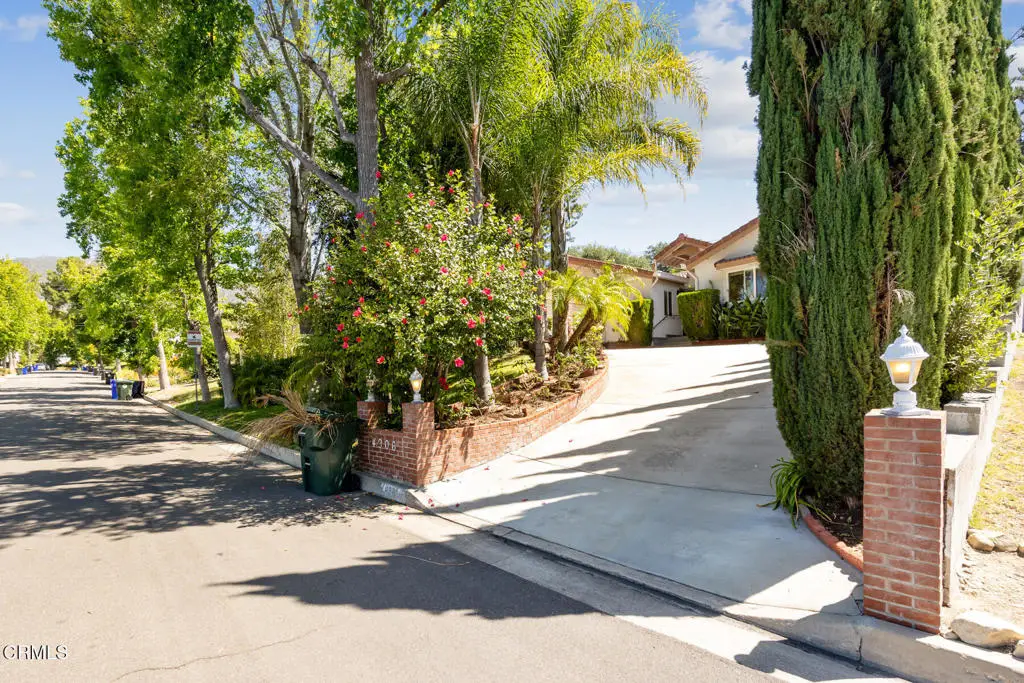 4906 Vicwood Avenue, La Crescenta, CA 91214 - #1
