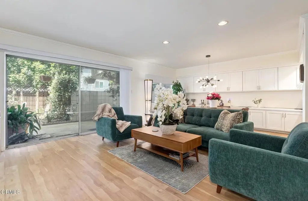 385 S Oakland Avenue #104, Pasadena, CA 91101 - #1