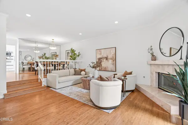 21900 Marylee Street #277, Woodland Hills, CA 91367