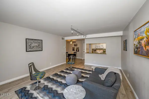 5460 White Oak Avenue #E125, Encino, CA 91316