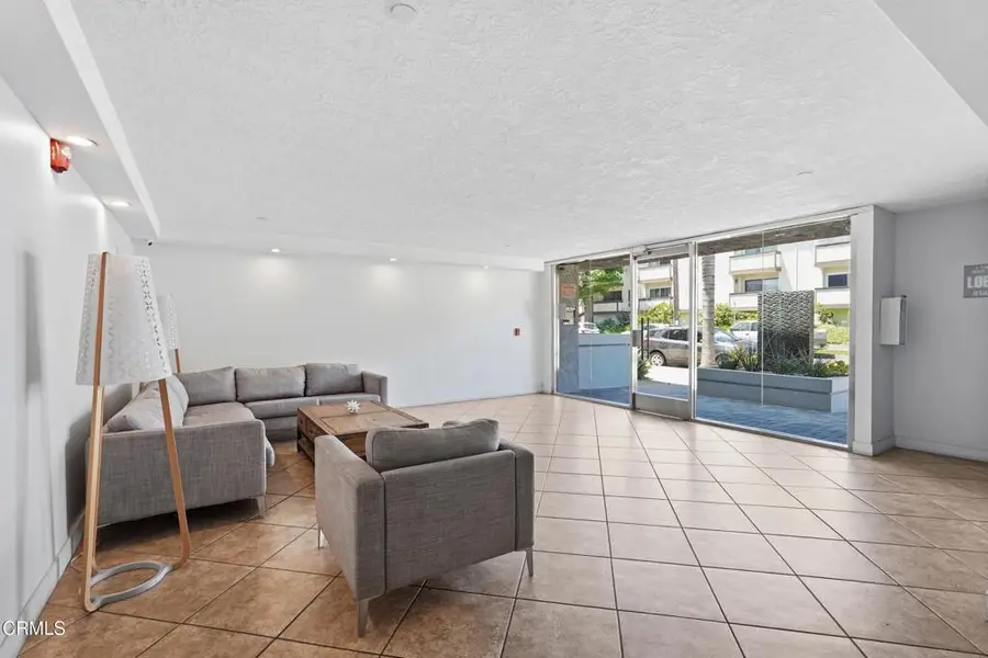 5260 Bellingham Avenue, Valley Village, CA 91607 - #2