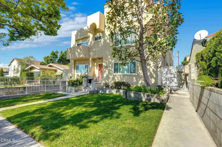 719 E Tujunga Avenue #C, Burbank, CA 91501 - #3