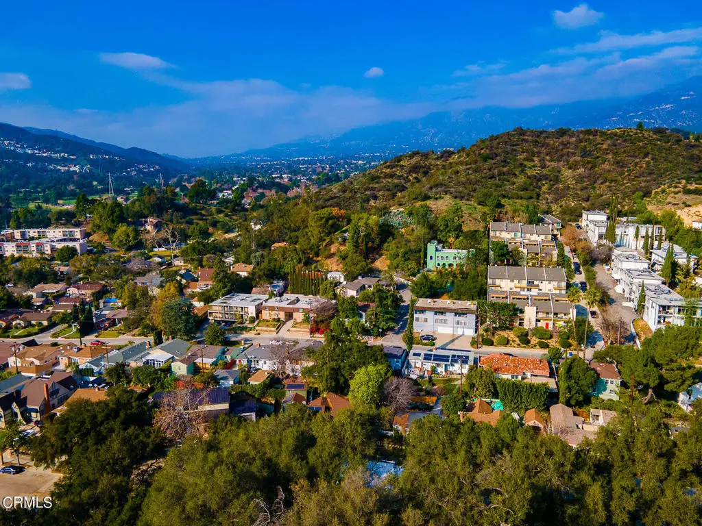 3 Vista Del Verde Drive, Glendale, CA 91208 - #1