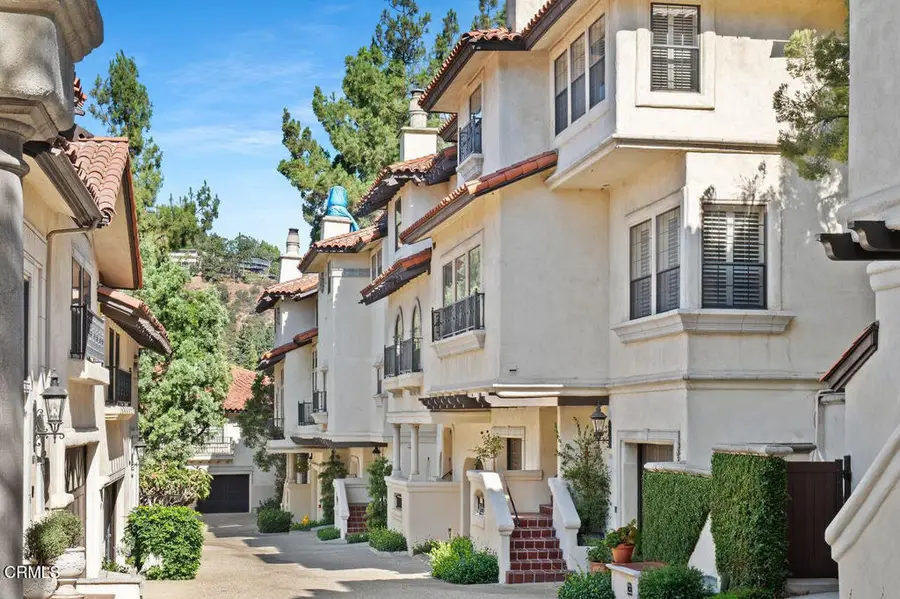 70 N Arroyo Boulevard, Pasadena, CA 91105 - #2