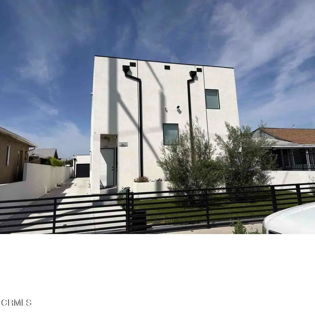 10619 S Felton Ave Avenue, Inglewood, CA 90304 - #1