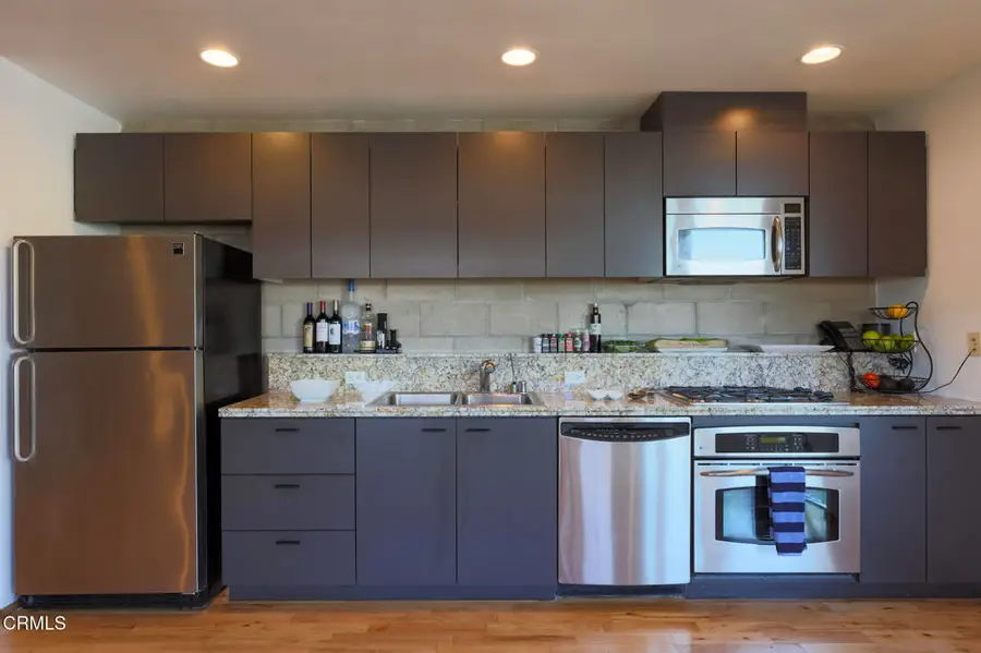 6615 Melrose Avenue #1, Los Angeles, CA 90038 - #3