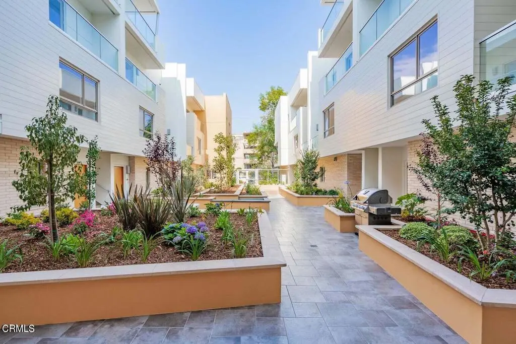 137 S Wilson Avenue #107, Pasadena, CA 91106 - #1