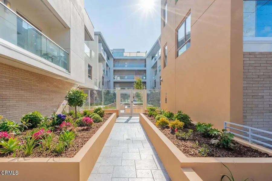 137 S Wilson Avenue #107, Pasadena, CA 91106 - #3