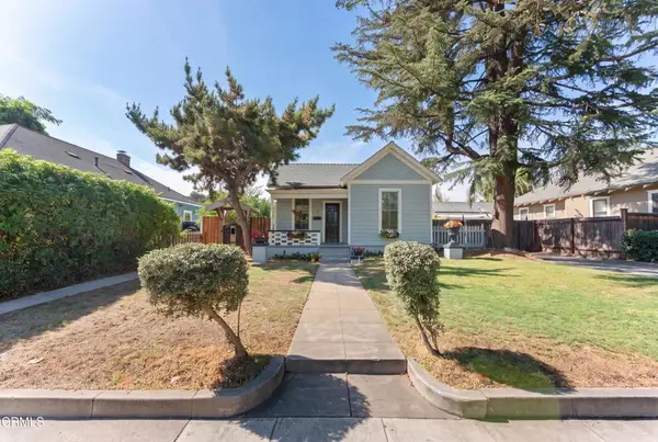 79 W Villa Street, Pasadena, CA 91103