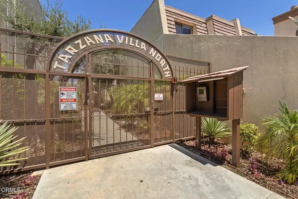 18409 Collins Street #F, Los Angeles, CA 91356