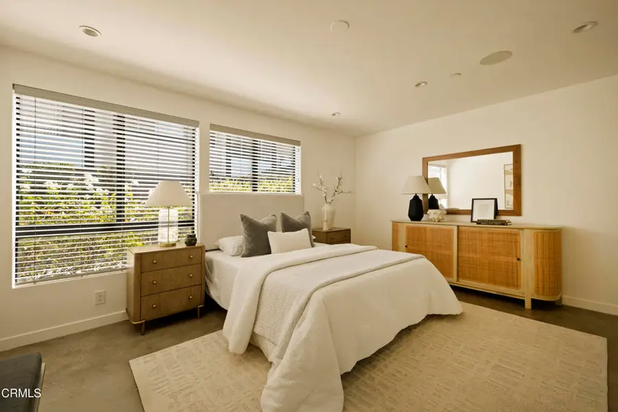 643 1/2 N Hayworth Avenue, Los Angeles, CA 90048 - #3