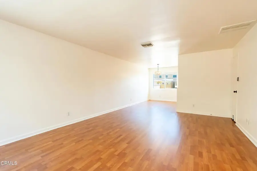 20224 Cohasset Street #9, Winnetka, CA 91306 - #2
