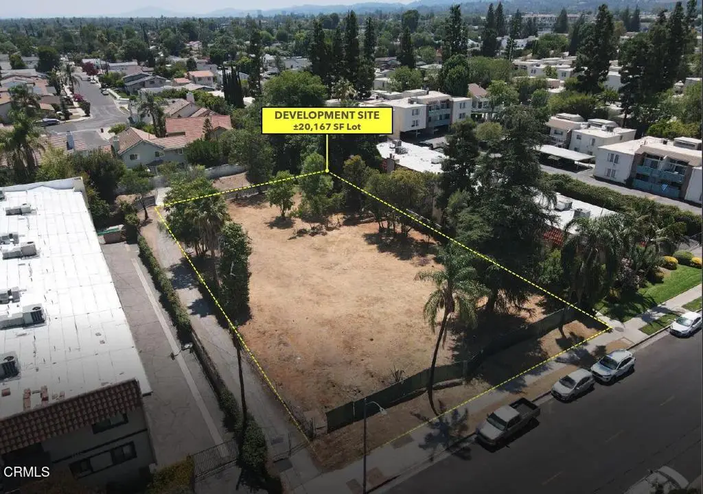 5808 Etiwanda Avenue, Tarzana, CA 91356 - #1