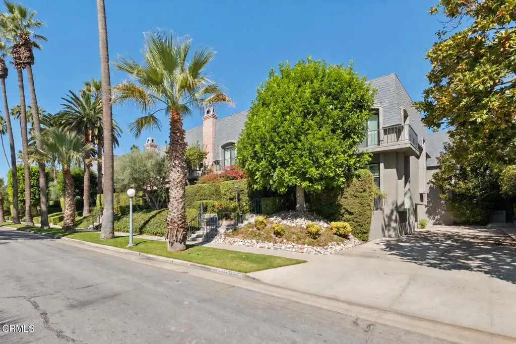 368 S Orange Grove Boulevard, Pasadena, CA 91105 - #1