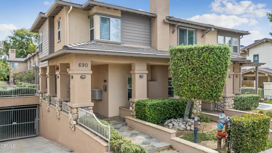 690 S Marengo Avenue #5, Pasadena, CA 91106 - #3