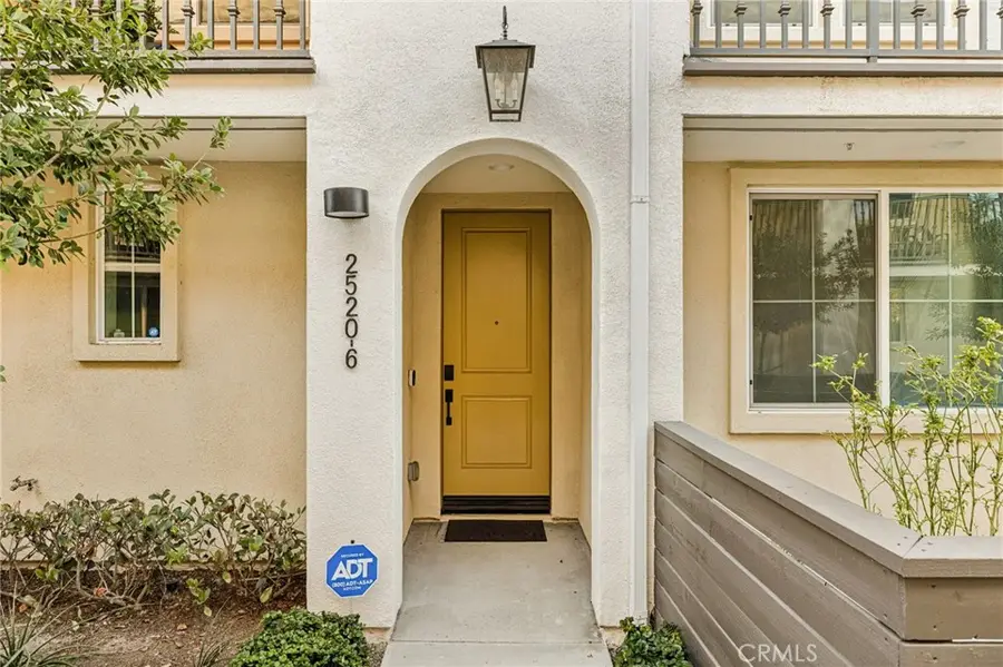 2520 Valentina #6, Commerce, CA 90040 - #2
