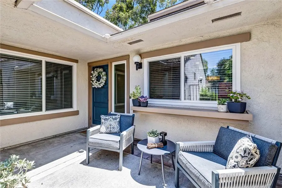 4 Dogwood N, Irvine, CA 92612 - #2