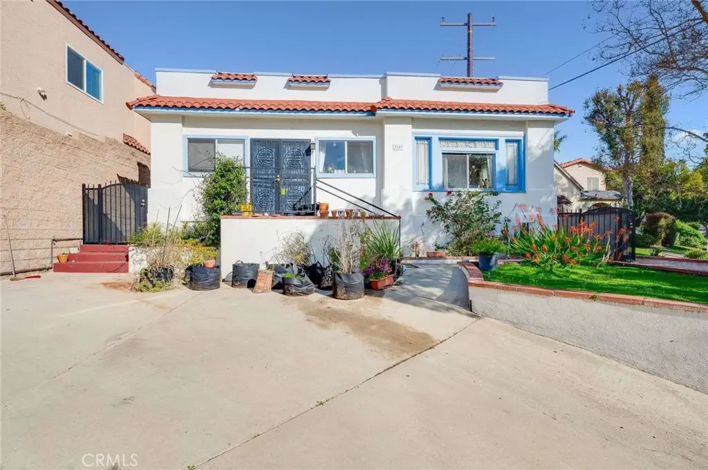 3215 Sherwood Avenue, Alhambra, CA 91801 - #1