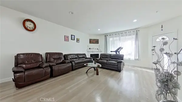 18347 Saticoy #6, Reseda, CA 91335