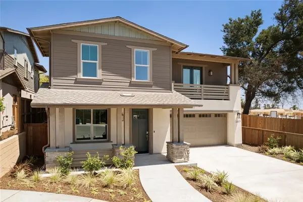 187 E Palm Street E, Altadena, CA 91001