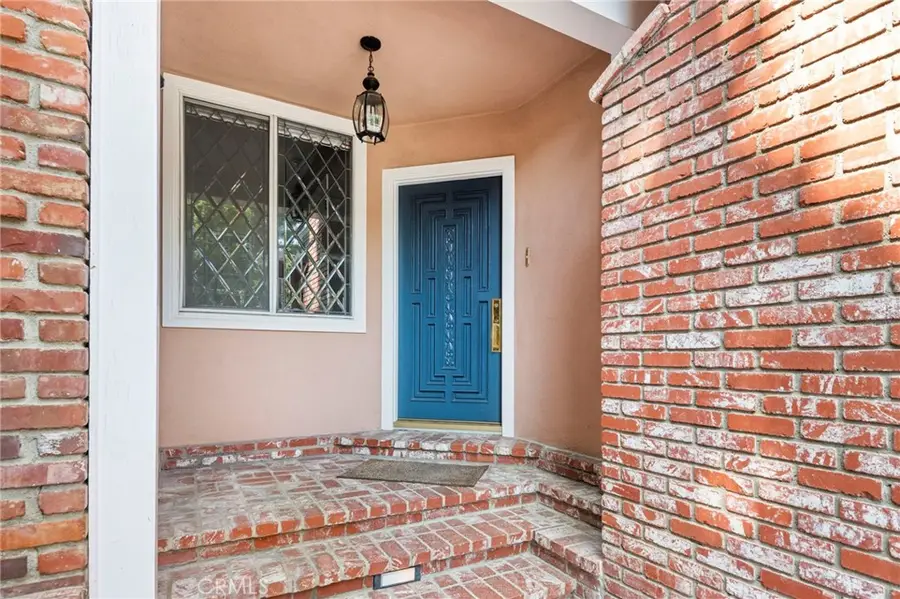 3250 Velma Drive, Los Angeles, CA 90068 - #3