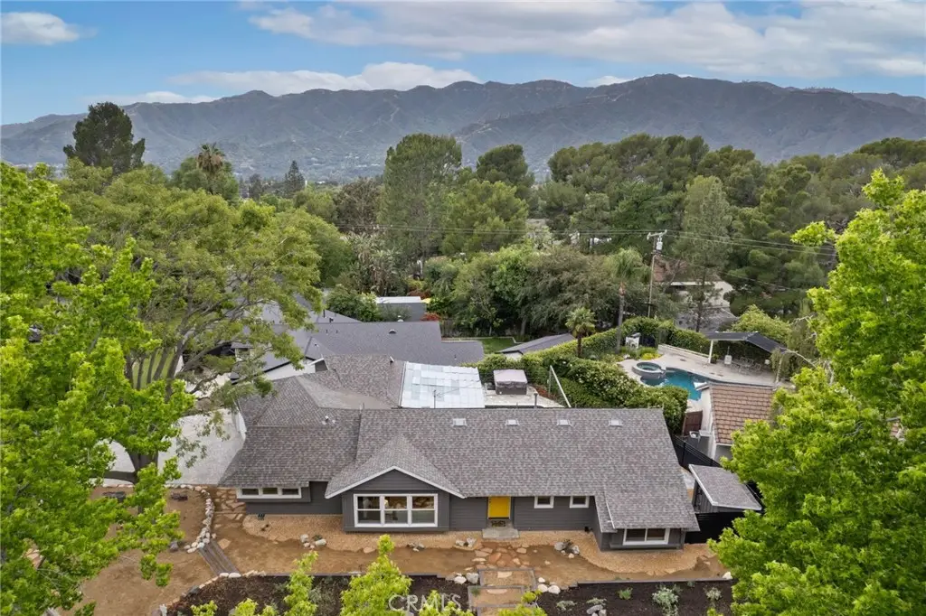 5031 El Adobe Lane, La Crescenta, CA 91214 - #1