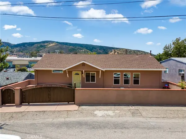8926 Oswego Street, Sunland, CA 91040